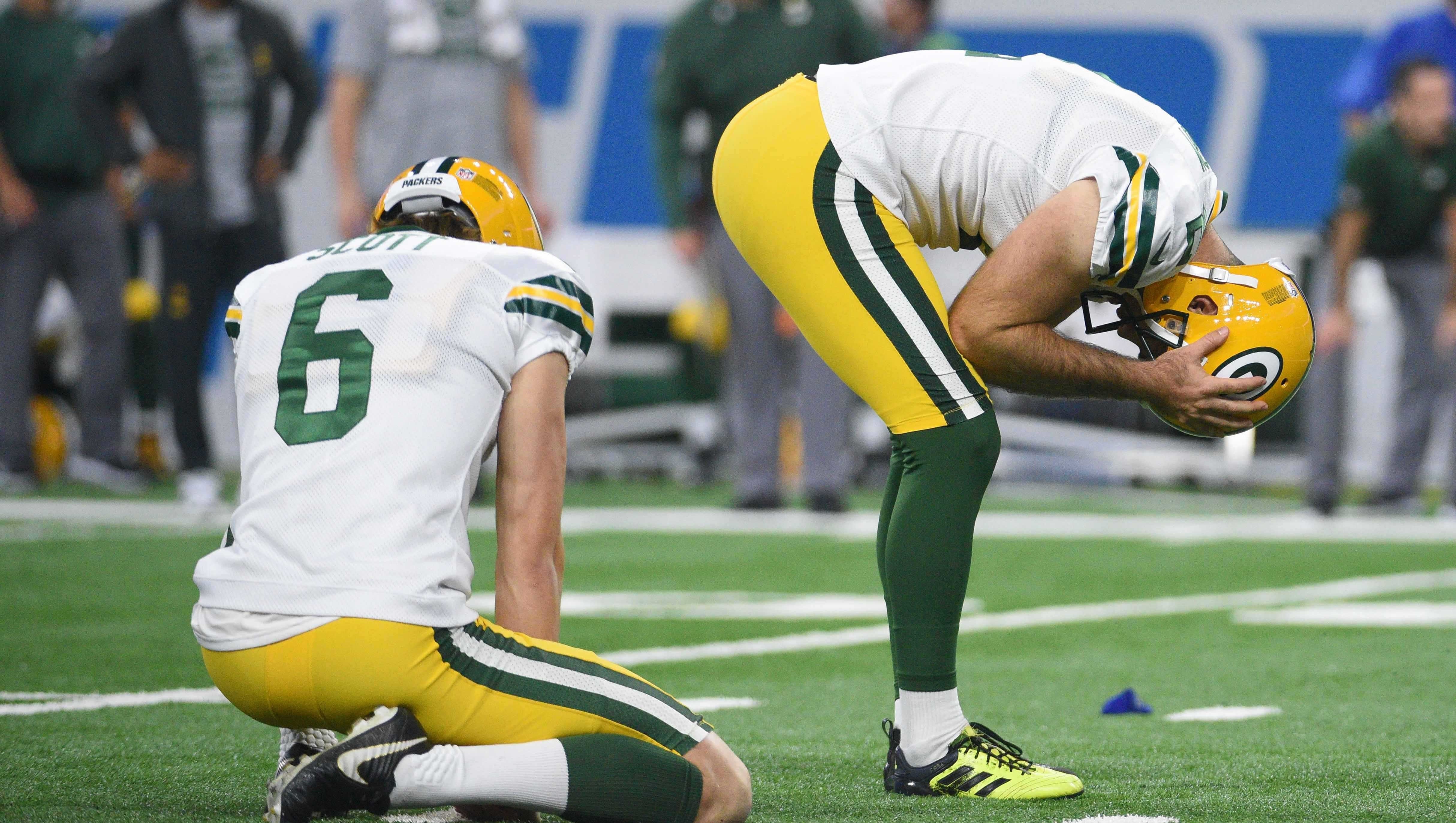 Packers kicker Mason Crosby (2) reacts to a missed field goal against the Detroit Lions on Oct. 7, 2018, at Ford Field.
 Tim Fuller/USA TODAY
Oct 7, 2018; Detroit, MI, USA; Green Bay Packers kicker Mason Crosby (2) reacts to a third missed field goal during the second quarter against the Detroit Lions at Ford Field.