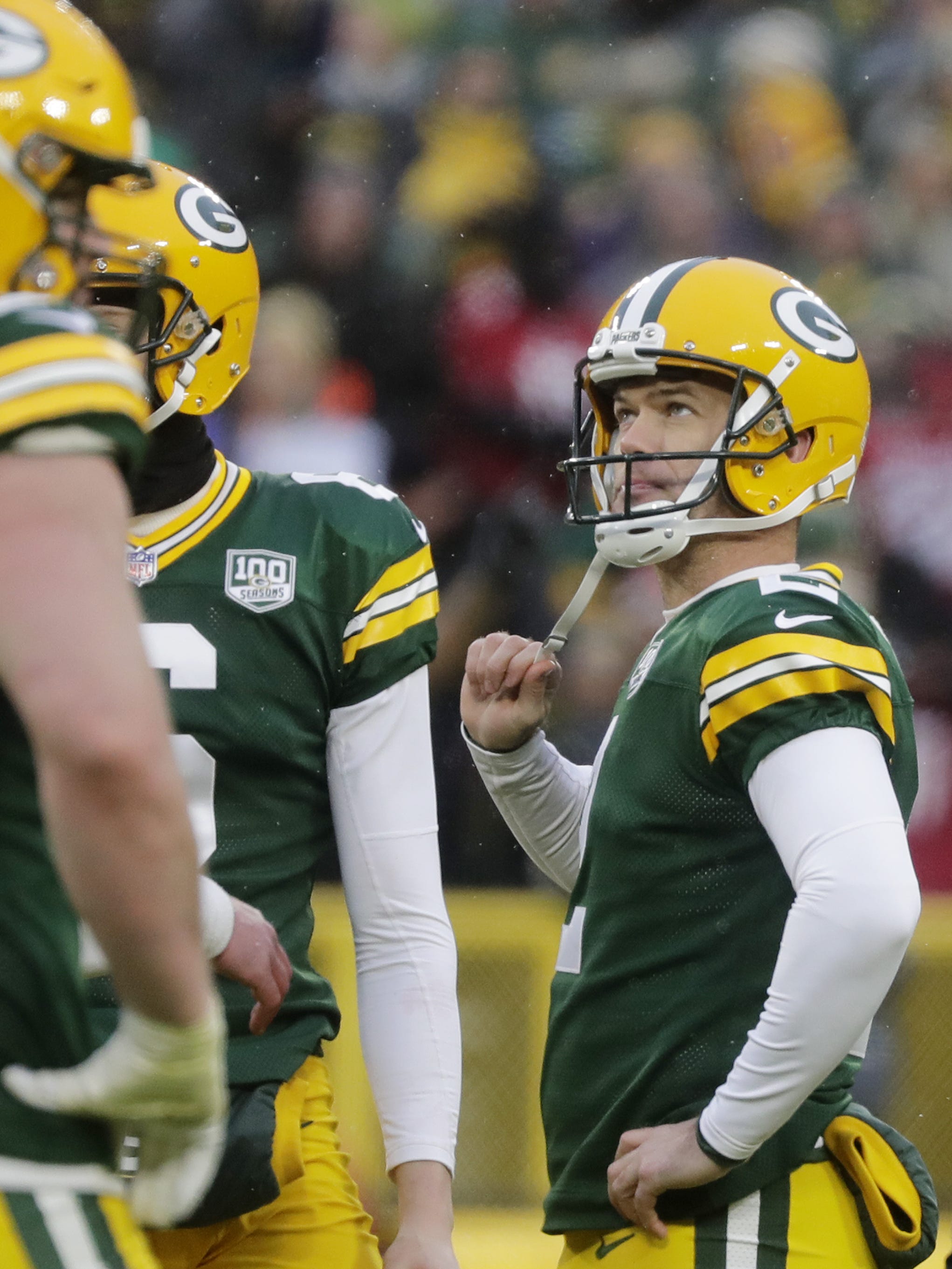 Green Bay Packers kicker Mason Crosby (2) reacts after missing a field goal as time-expired against the Arizona Cardinals at Lambeau Field on Sunday, December 2, 2018 in Green Bay, Wis.