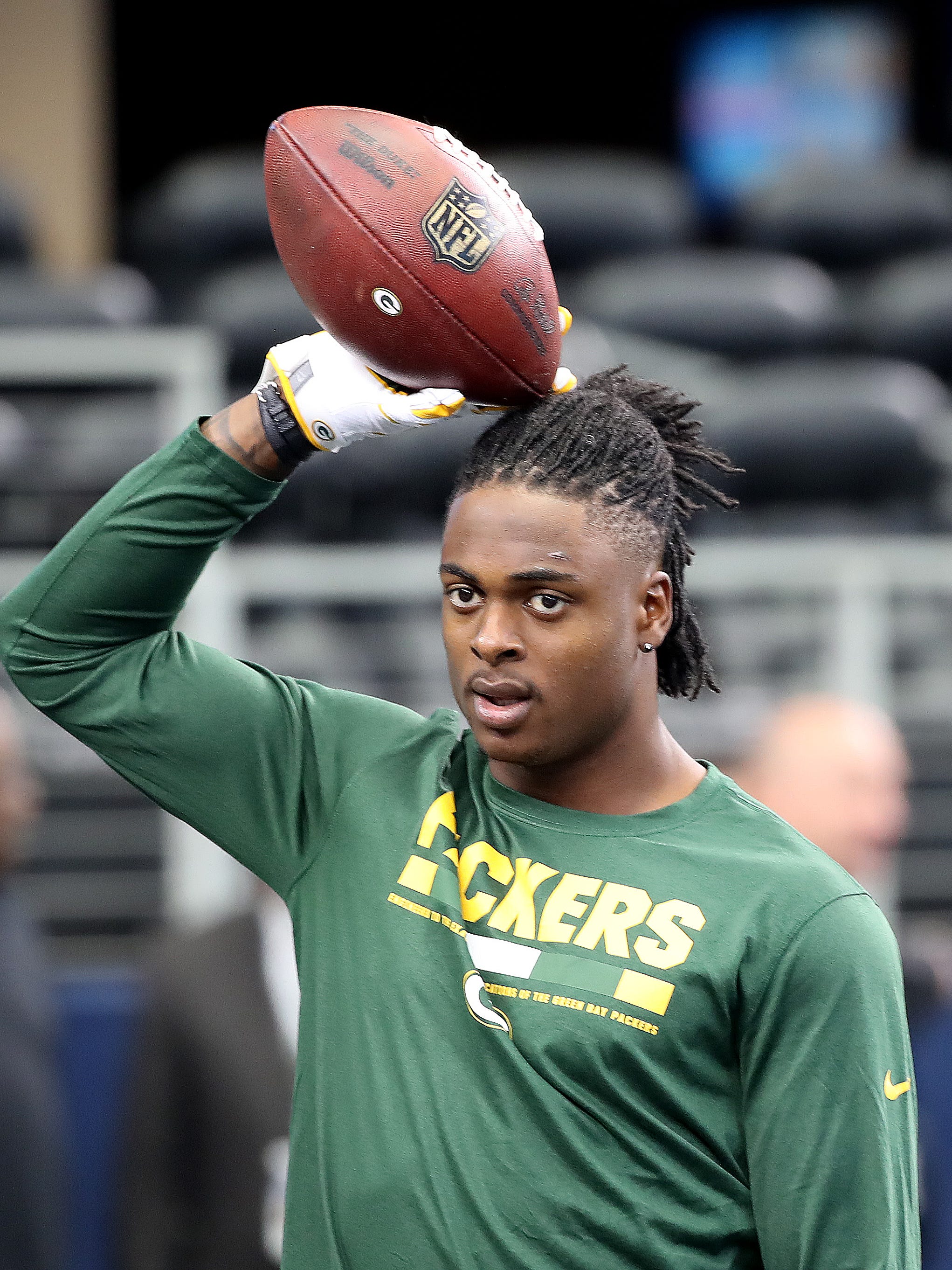 Green Bay Packers wide receiver Davante Adams (17) loosens up before the game against the Dallas Cowboys Sunday, October 8, 2017 at AT&T Stadium in Arlington, Tx. Adams has just been cleared through the concussion protocol.