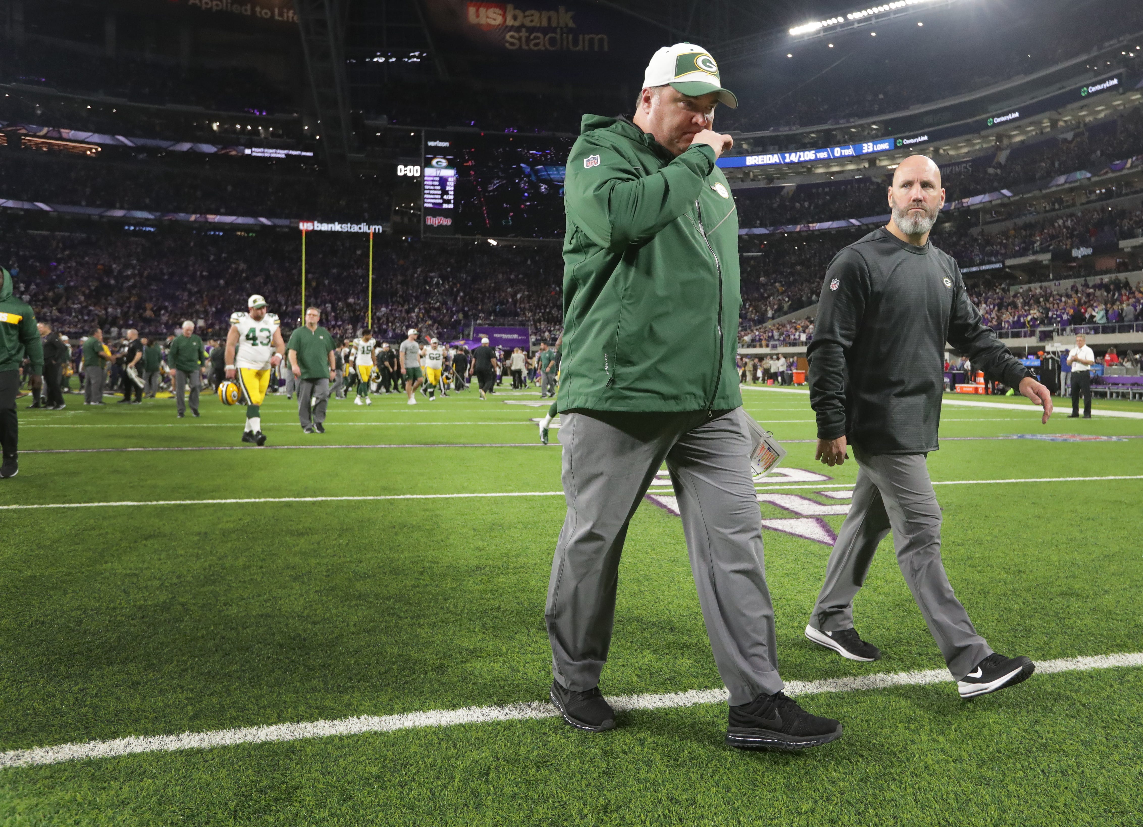 Green Bay Packers head coach Mike McCarthy leaves the field after their game Sunday, November 25, 2018 at U.S. Bank Stadium in Minneapolis, Minn. The Minnesota Vikings beat the Green Bay Packers 24-17.

MARK HOFFMAN/MHOFFMAN@JOURNALSENTINEL.COM
